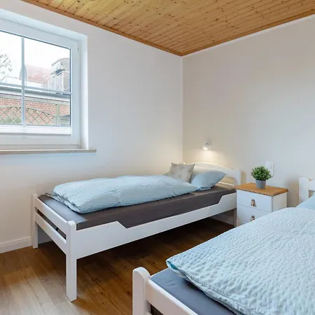 Feriehus Deich-bungalow Koenigsberger Allee 30 Apparto Grömitz